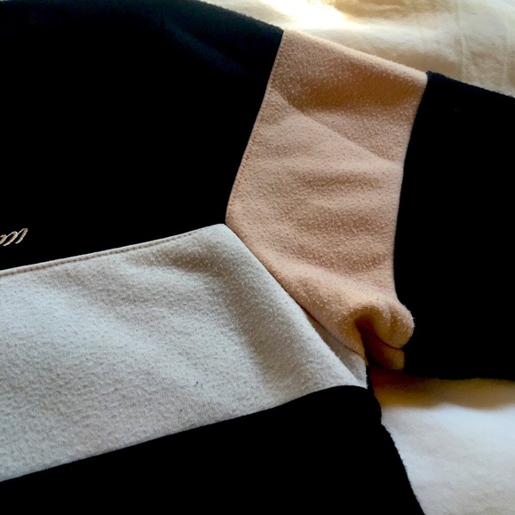 Volcom Sweatshirt - Picture 5 of 8